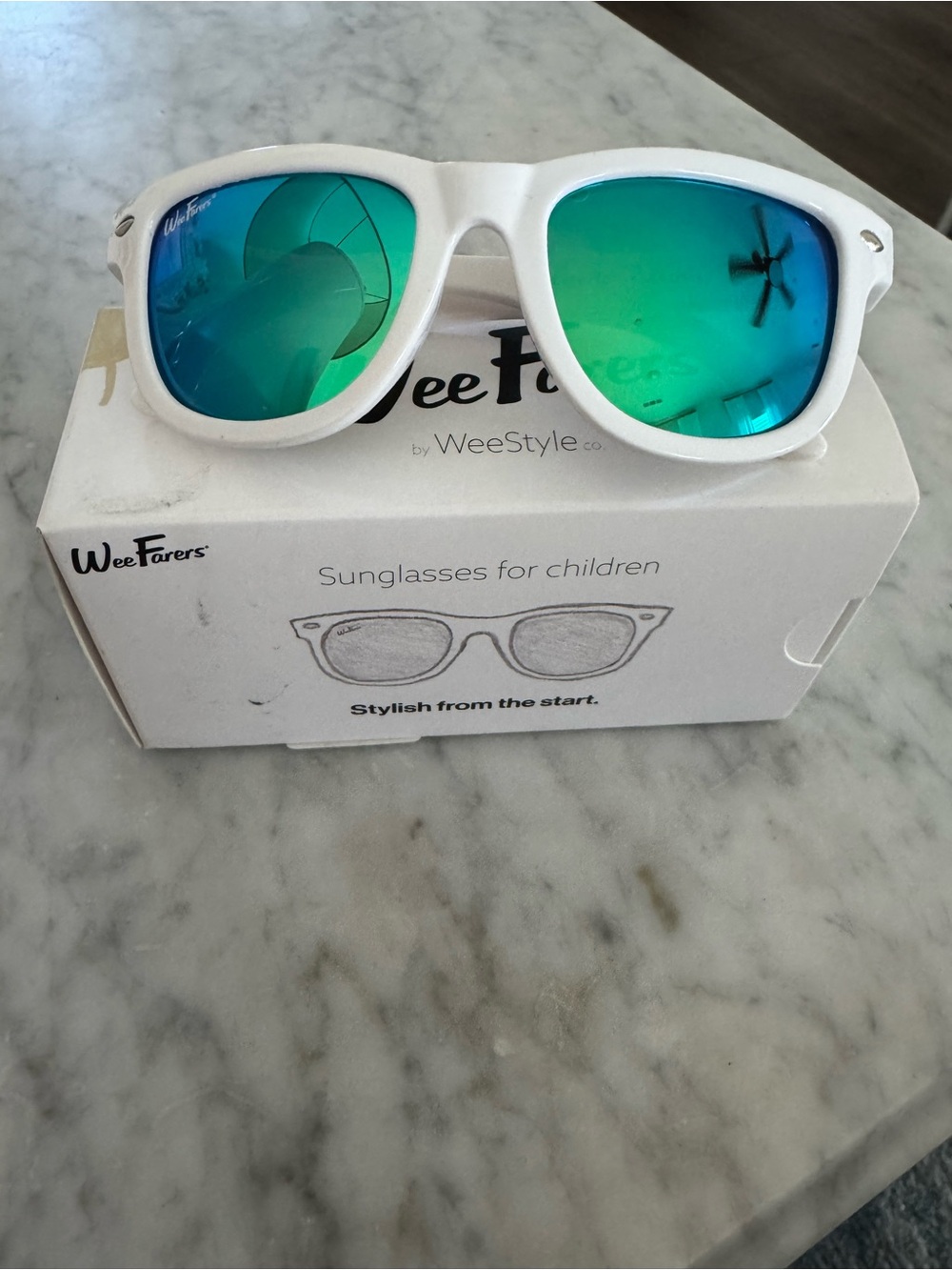 Baby/Kids (0-3 month) White Sunglasses with Green-Blue Mirrored Lenses